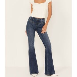 IDYLLWIND WOMEN'S CARVELL MEDIUM WASH GYPSY HIGH RISE STRETCH FLARE JEANS 16